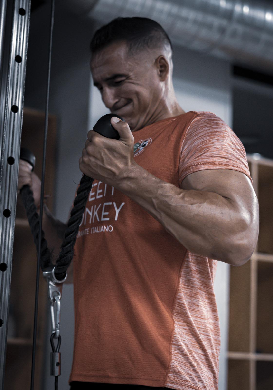 Sala de fuerza Pure Muscle Gym