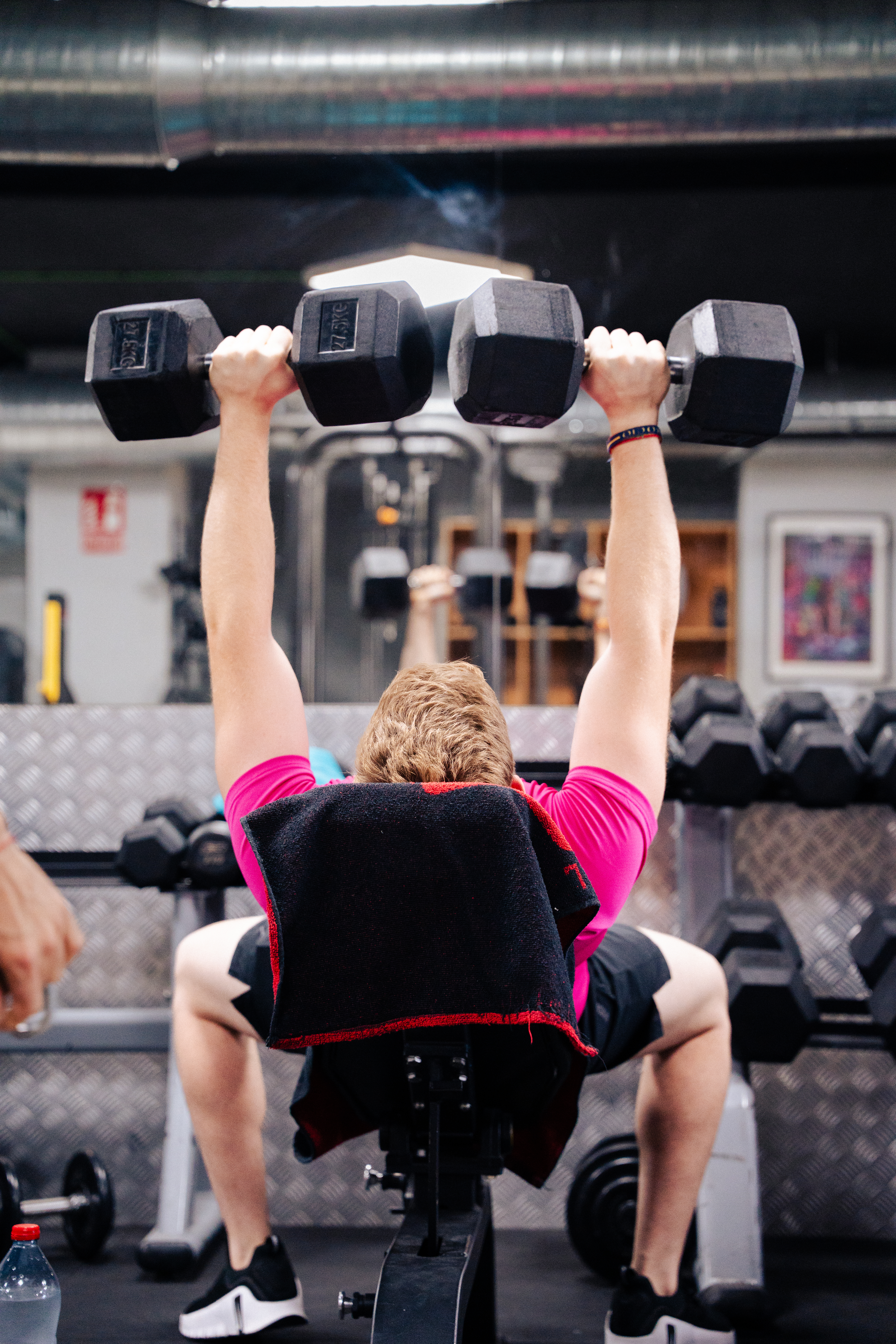 Sala de fuerza Pure Muscle Gym